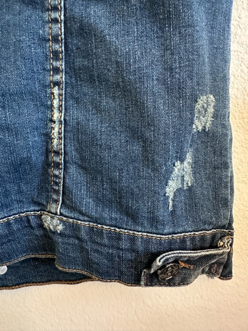 Zara Men’s Denim Couture Jean Vest Distressed & Embellished Medium - Picture 11 of 14